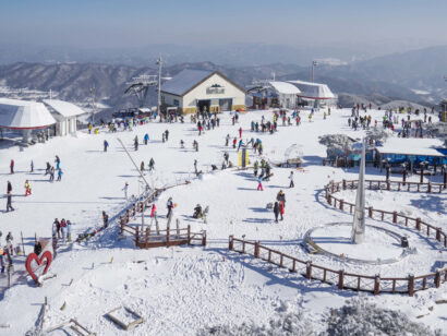 khu trượt tuyết YANJI PINE