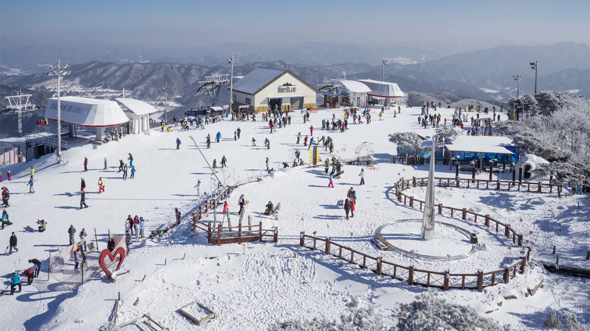 khu trượt tuyết YANJI PINE